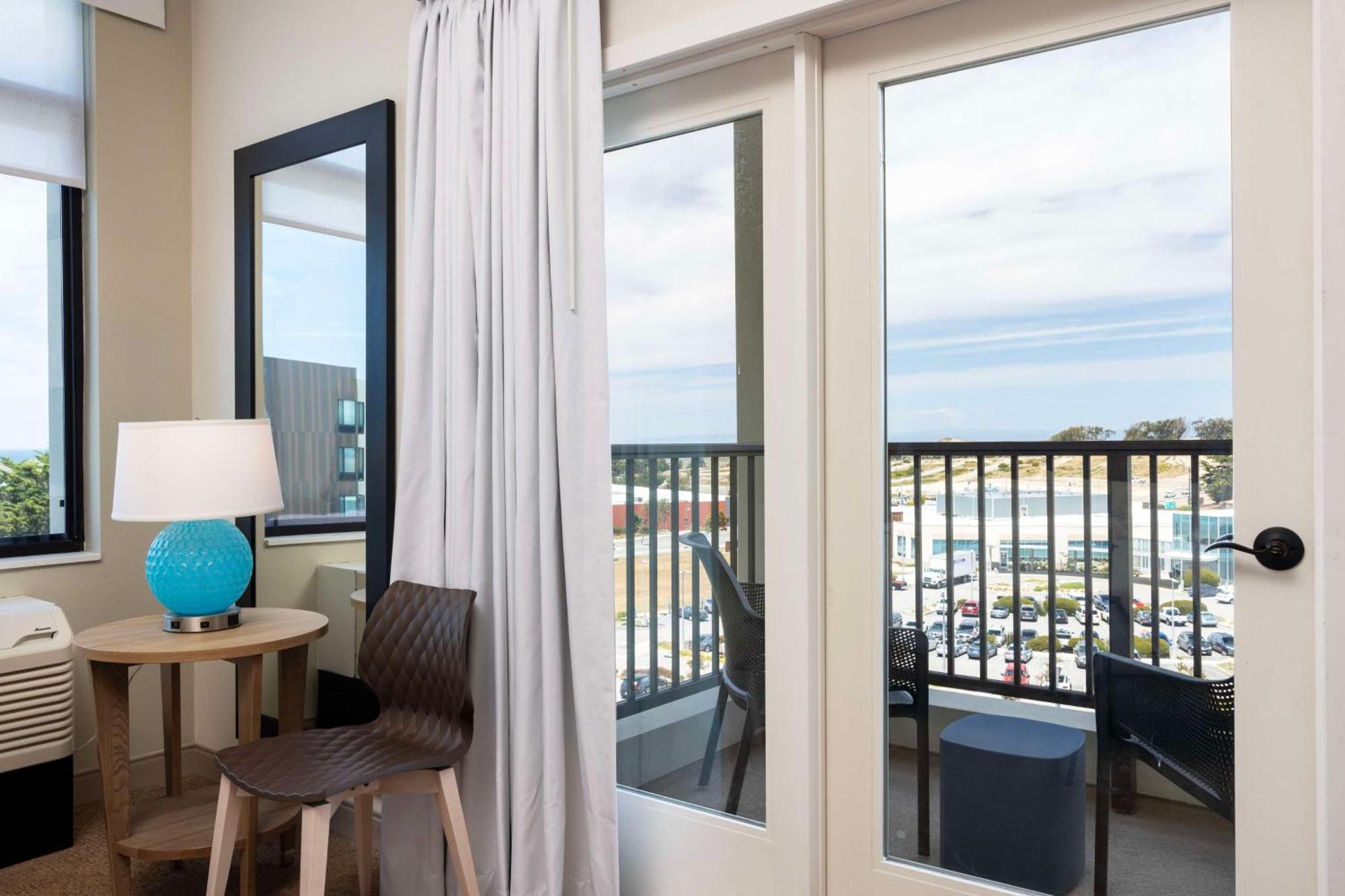 Home2 Suites By Hilton Marina Exterior foto